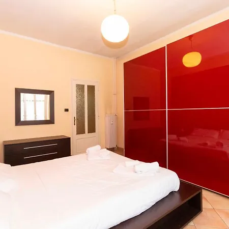 Colourful Balcony Flat Lingotto *